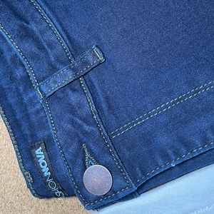 Buckle up and wear those jeans